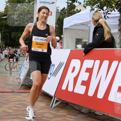 31.08.2025 - 21. Blankeneser Heldenlauf Strokosch-Dieckow http://msf.ph/oto/8696814 31.08.2025 12:20:12 Ziel 5821 meine-sportfotos.de