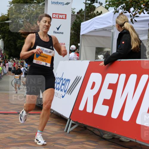31.08.2025 - 21. Blankeneser Heldenlauf Strokosch-Dieckow http://msf.ph/oto/8696818 31.08.2025 12:20:11 Ziel 5821 meine-sportfotos.de