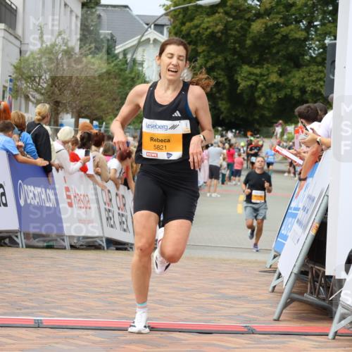 31.08.2025 - 21. Blankeneser Heldenlauf Strokosch-Dieckow http://msf.ph/oto/8696824 31.08.2025 12:20:10 Ziel 5821 meine-sportfotos.de