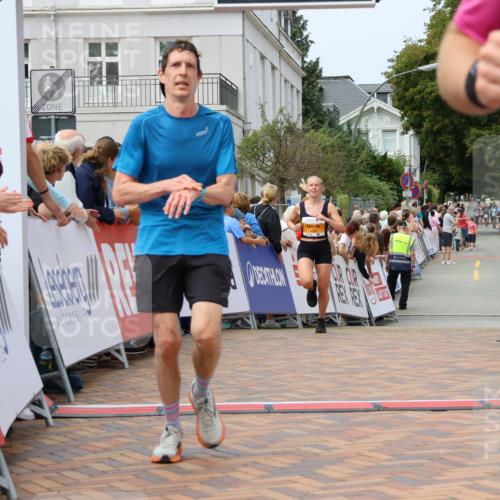 31.08.2025 - 21. Blankeneser Heldenlauf Strokosch-Dieckow http://msf.ph/oto/8696860 31.08.2025 12:19:59 Ziel 5368, 5688, 5483, 4210, 4160 meine-sportfotos.de