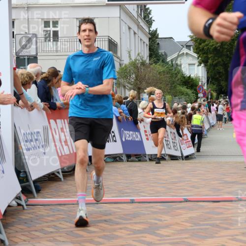 31.08.2025 - 21. Blankeneser Heldenlauf Strokosch-Dieckow http://msf.ph/oto/8696865 31.08.2025 12:19:59 Ziel 5368, 5688, 5483, 4210, 4160 meine-sportfotos.de
