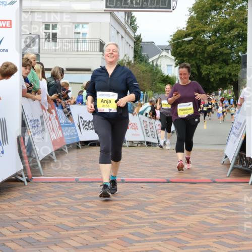 31.08.2025 - 21. Blankeneser Heldenlauf Strokosch-Dieckow http://msf.ph/oto/8696927 31.08.2025 10:31:40 Ziel 2190, 2092, 2079, 2340, 2155, 2443 meine-sportfotos.de