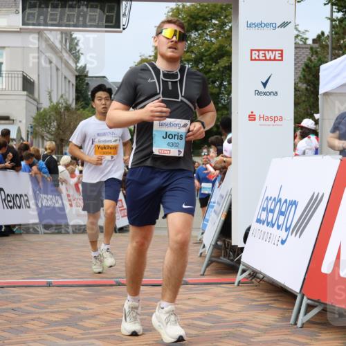 31.08.2025 - 21. Blankeneser Heldenlauf Strokosch-Dieckow http://msf.ph/oto/8696930 31.08.2025 12:19:47 Ziel 5334, 4258, 4301, 4302, 4160 meine-sportfotos.de