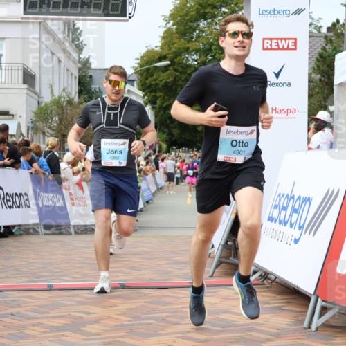 31.08.2025 - 21. Blankeneser Heldenlauf Strokosch-Dieckow http://msf.ph/oto/8696936 31.08.2025 12:19:47 Ziel 5334, 4258, 4301, 4302, 4160 meine-sportfotos.de