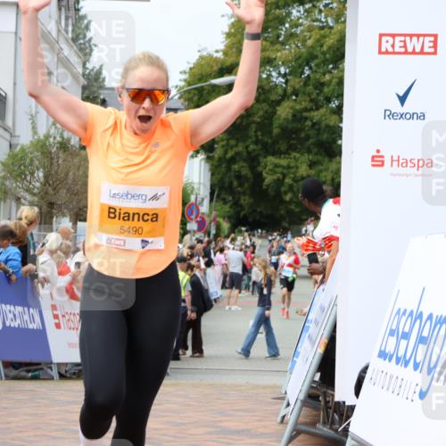 31.08.2025 - 21. Blankeneser Heldenlauf Strokosch-Dieckow http://msf.ph/oto/8696978 31.08.2025 12:19:32 Ziel 5088, 5490 meine-sportfotos.de