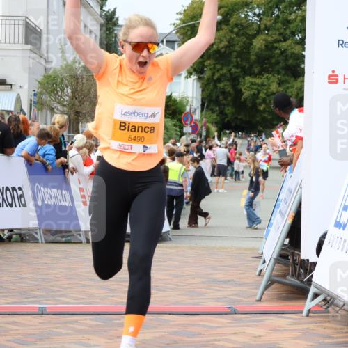 31.08.2025 - 21. Blankeneser Heldenlauf Strokosch-Dieckow http://msf.ph/oto/8696981 31.08.2025 12:19:32 Ziel 5088, 5490 meine-sportfotos.de