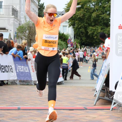 31.08.2025 - 21. Blankeneser Heldenlauf Strokosch-Dieckow http://msf.ph/oto/8696983 31.08.2025 12:19:32 Ziel 5088, 5490 meine-sportfotos.de