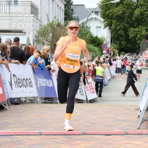 31.08.2025 - 21. Blankeneser Heldenlauf Strokosch-Dieckow http://msf.ph/oto/8697001 31.08.2025 12:19:31 Ziel 5088, 5490 meine-sportfotos.de