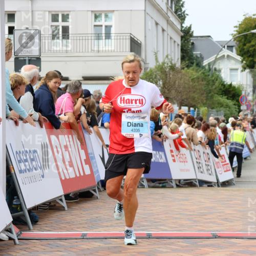 31.08.2025 - 21. Blankeneser Heldenlauf Strokosch-Dieckow http://msf.ph/oto/8697054 31.08.2025 12:19:18 Ziel 4335, 4315, 4277 meine-sportfotos.de