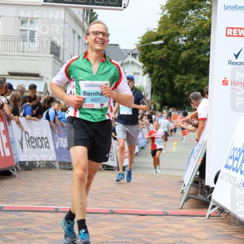 31.08.2025 - 21. Blankeneser Heldenlauf Strokosch-Dieckow http://msf.ph/oto/8697090 31.08.2025 12:19:12 Ziel 4303, 4315, 4277 meine-sportfotos.de