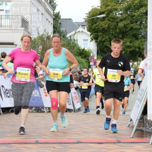 31.08.2025 - 21. Blankeneser Heldenlauf Strokosch-Dieckow http://msf.ph/oto/8697099 31.08.2025 10:30:51 Ziel 2179, 2594, 2376, 2279, 2168, 2600, 2206, 2309, 2310 meine-sportfotos.de