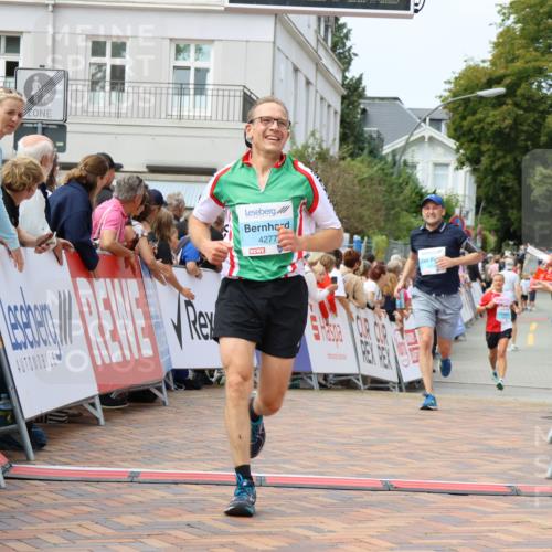 31.08.2025 - 21. Blankeneser Heldenlauf Strokosch-Dieckow http://msf.ph/oto/8697109 31.08.2025 12:19:12 Ziel 4303, 4315, 4277 meine-sportfotos.de