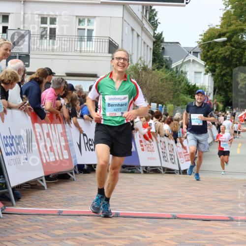 31.08.2025 - 21. Blankeneser Heldenlauf Strokosch-Dieckow http://msf.ph/oto/8697115 31.08.2025 12:19:12 Ziel 4303, 4315, 4277 meine-sportfotos.de