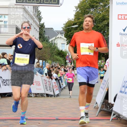 31.08.2025 - 21. Blankeneser Heldenlauf Strokosch-Dieckow http://msf.ph/oto/8697125 31.08.2025 10:30:46 Ziel 2179, 2279, 2102 meine-sportfotos.de