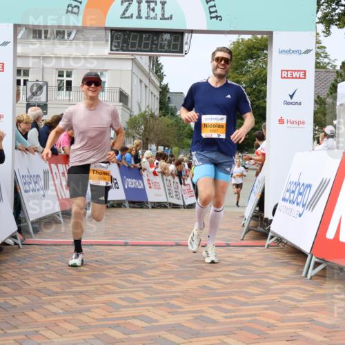 31.08.2025 - 21. Blankeneser Heldenlauf Strokosch-Dieckow http://msf.ph/oto/8697163 31.08.2025 12:18:55 Ziel 5507, 5506 meine-sportfotos.de