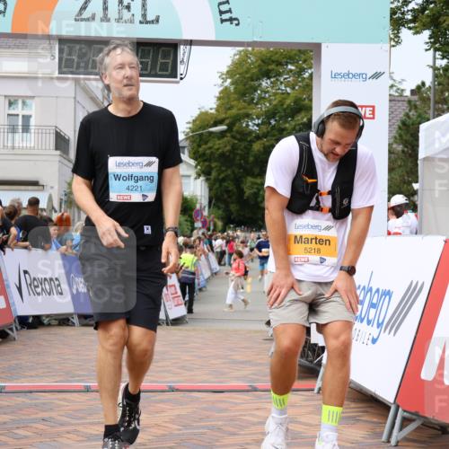 31.08.2025 - 21. Blankeneser Heldenlauf Strokosch-Dieckow http://msf.ph/oto/8697206 31.08.2025 12:18:47 Ziel 5218, 5041, 5195, 5411, 4065, 4221 meine-sportfotos.de