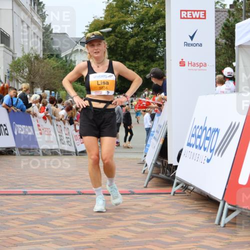 31.08.2025 - 21. Blankeneser Heldenlauf Strokosch-Dieckow http://msf.ph/oto/8697272 31.08.2025 12:18:27 Ziel 5670, 5554 meine-sportfotos.de