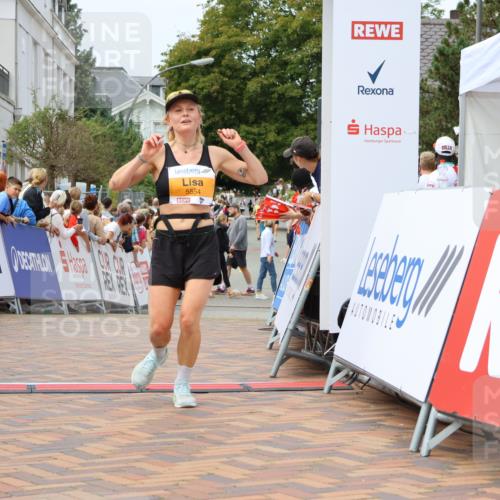 31.08.2025 - 21. Blankeneser Heldenlauf Strokosch-Dieckow http://msf.ph/oto/8697285 31.08.2025 12:18:27 Ziel 5670, 5554 meine-sportfotos.de