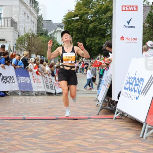 31.08.2025 - 21. Blankeneser Heldenlauf Strokosch-Dieckow http://msf.ph/oto/8697300 31.08.2025 12:18:26 Ziel 5670, 5554 meine-sportfotos.de