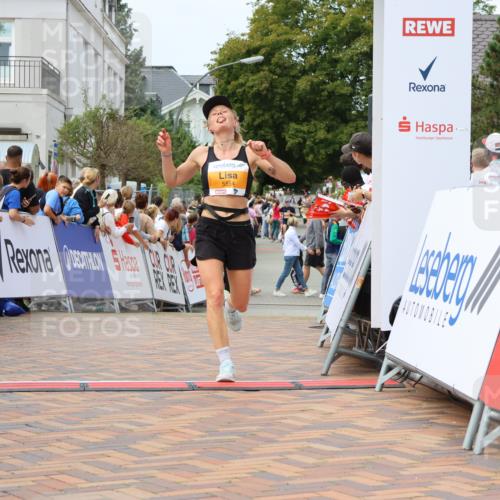 31.08.2025 - 21. Blankeneser Heldenlauf Strokosch-Dieckow http://msf.ph/oto/8697302 31.08.2025 12:18:26 Ziel 5670, 5554 meine-sportfotos.de