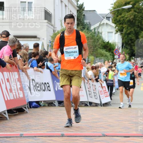 31.08.2025 - 21. Blankeneser Heldenlauf Strokosch-Dieckow http://msf.ph/oto/8697349 31.08.2025 12:18:13 Ziel 5827, 5402, 4137, 4243 meine-sportfotos.de