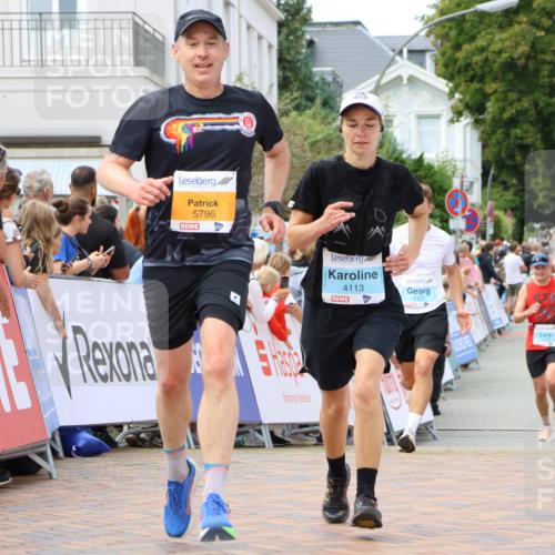 31.08.2025 - 21. Blankeneser Heldenlauf Strokosch-Dieckow http://msf.ph/oto/8697400 31.08.2025 12:18:01 Ziel 5796, 5082, 4177, 4113, 4243 meine-sportfotos.de