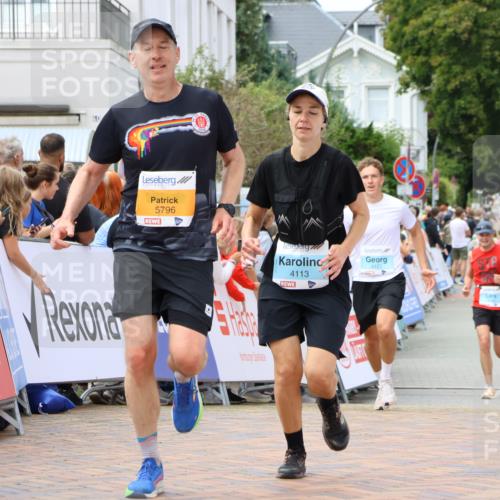 31.08.2025 - 21. Blankeneser Heldenlauf Strokosch-Dieckow http://msf.ph/oto/8697405 31.08.2025 12:18:01 Ziel 5796, 5082, 4177, 4113, 4243 meine-sportfotos.de