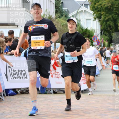 31.08.2025 - 21. Blankeneser Heldenlauf Strokosch-Dieckow http://msf.ph/oto/8697407 31.08.2025 12:18:01 Ziel 5796, 5082, 4177, 4113, 4243 meine-sportfotos.de