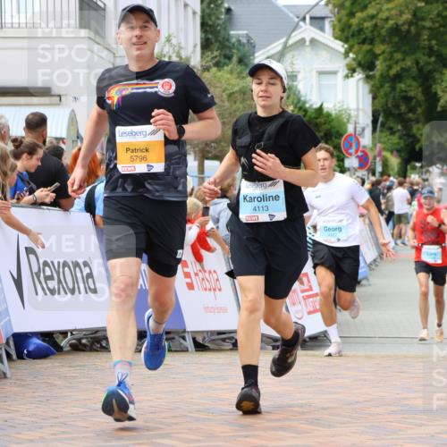31.08.2025 - 21. Blankeneser Heldenlauf Strokosch-Dieckow http://msf.ph/oto/8697408 31.08.2025 12:18:01 Ziel 5796, 5082, 4177, 4113, 4243 meine-sportfotos.de