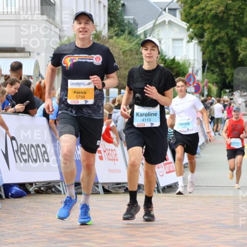 31.08.2025 - 21. Blankeneser Heldenlauf Strokosch-Dieckow http://msf.ph/oto/8697412 31.08.2025 12:18:01 Ziel 5796, 5082, 4177, 4113, 4243 meine-sportfotos.de