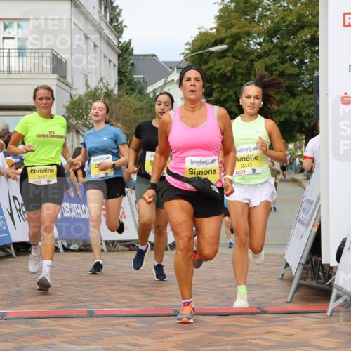 31.08.2025 - 21. Blankeneser Heldenlauf Strokosch-Dieckow http://msf.ph/oto/8697444 31.08.2025 10:29:02 Ziel 2719, 2246, 2035, 2457, 2212, 2143, 2230, 2381 meine-sportfotos.de