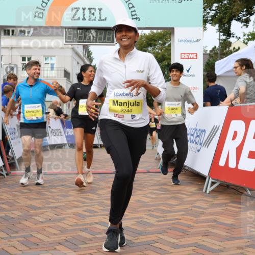 31.08.2025 - 21. Blankeneser Heldenlauf Strokosch-Dieckow http://msf.ph/oto/8697449 31.08.2025 10:34:47 Ziel 2524, 2244, 2021, 2214, 2424, 2215, 2655, 2669, 2667, 2298, 2438, 2439, 2349, 2441, 2442, 2350, 2048 meine-sportfotos.de