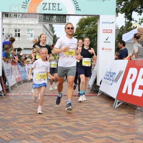31.08.2025 - 21. Blankeneser Heldenlauf Strokosch-Dieckow http://msf.ph/oto/8697494 31.08.2025 10:34:40 Ziel 2110, 2244, 2021, 2424, 2668, 2669, 2667, 2298, 2349, 2350, 2090, 2083 meine-sportfotos.de