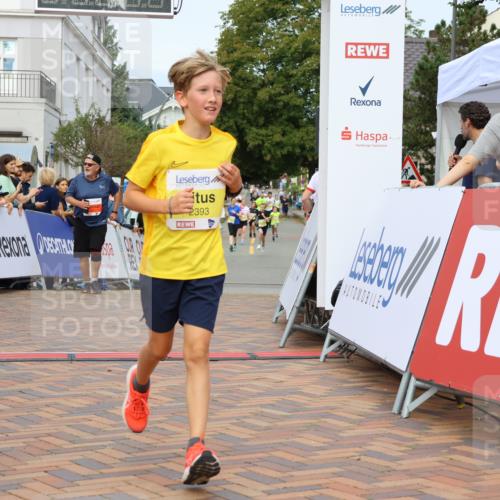 31.08.2025 - 21. Blankeneser Heldenlauf Strokosch-Dieckow http://msf.ph/oto/8697902 31.08.2025 10:27:00 Ziel 1101, 2364, 2468, 2393, 2380 meine-sportfotos.de