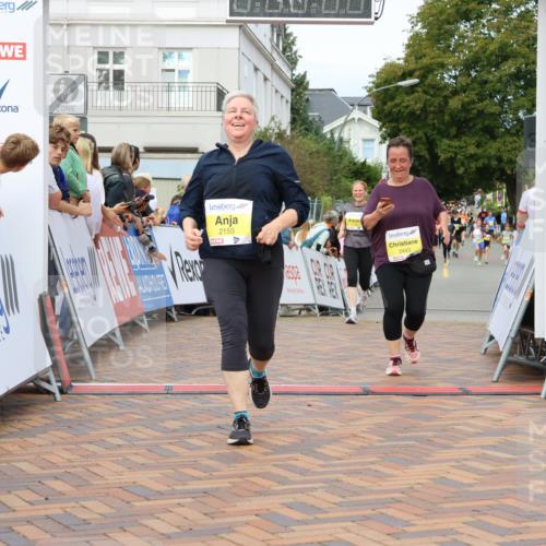 31.08.2025 - 21. Blankeneser Heldenlauf Strokosch-Dieckow http://msf.ph/oto/8697971 31.08.2025 10:31:40 Ziel 2190, 2092, 2079, 2340, 2155, 2443 meine-sportfotos.de
