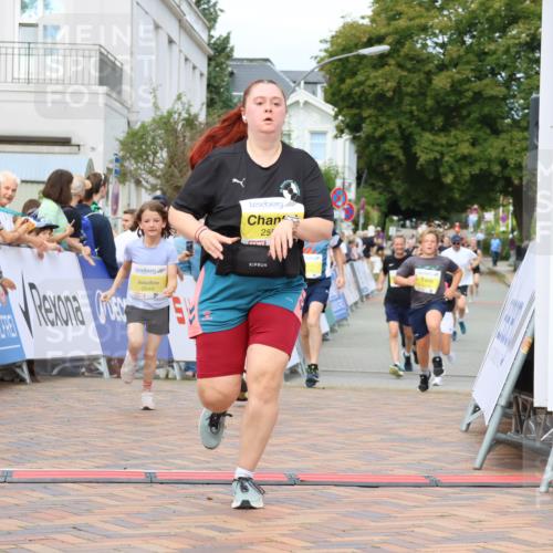 31.08.2025 - 21. Blankeneser Heldenlauf Strokosch-Dieckow http://msf.ph/oto/8698033 31.08.2025 10:31:20 Ziel 2551, 2776, 2307, 2649, 2647, 2399, 2103, 2274 meine-sportfotos.de