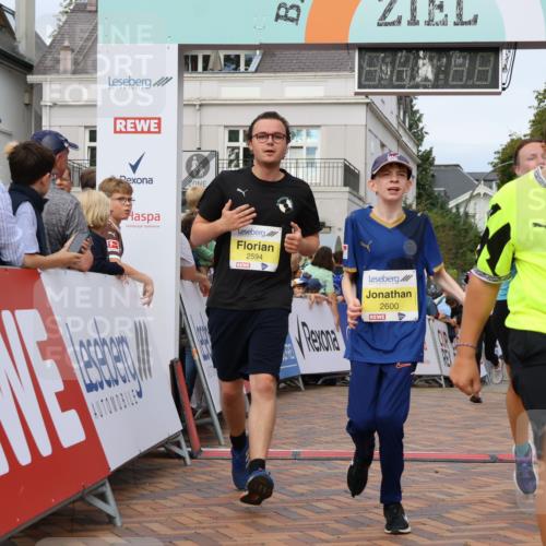 31.08.2025 - 21. Blankeneser Heldenlauf Strokosch-Dieckow http://msf.ph/oto/8698142 31.08.2025 10:30:56 Ziel 2594, 2376, 2209, 2136, 2168, 2600, 2206, 2309, 2310 meine-sportfotos.de