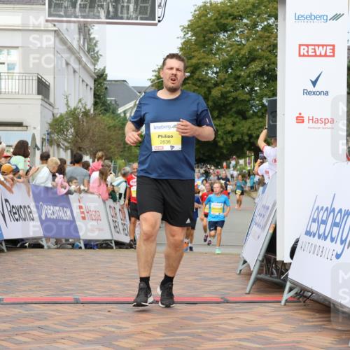 31.08.2025 - 21. Blankeneser Heldenlauf Strokosch-Dieckow http://msf.ph/oto/8698219 31.08.2025 10:25:22 Ziel 2541, 2636, 2383, 2367, 2504 meine-sportfotos.de