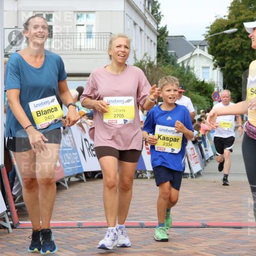 31.08.2025 - 21. Blankeneser Heldenlauf Strokosch-Dieckow http://msf.ph/oto/8698329 31.08.2025 10:29:50 Ziel 2683, 2322, 2248, 2250, 2423, 2422, 2705, 2455, 2545, 2544, 2514, 2603, 2602, 2532, 2334 meine-sportfotos.de