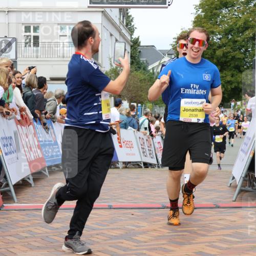 31.08.2025 - 21. Blankeneser Heldenlauf Strokosch-Dieckow http://msf.ph/oto/8698382 31.08.2025 10:29:33 Ziel 2578, 2614, 2615, 2684, 2538, 2558, 2277 meine-sportfotos.de