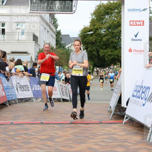 31.08.2025 - 21. Blankeneser Heldenlauf Strokosch-Dieckow http://msf.ph/oto/8698497 31.08.2025 10:28:32 Ziel 2249, 2173, 2727 meine-sportfotos.de
