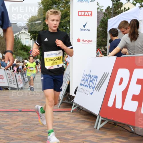 31.08.2025 - 21. Blankeneser Heldenlauf Strokosch-Dieckow http://msf.ph/oto/8698646 31.08.2025 10:27:07 Ziel 1101, 2150, 2205, 2521, 2517 meine-sportfotos.de