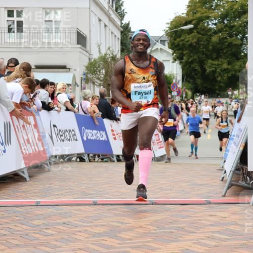 31.08.2025 - 21. Blankeneser Heldenlauf Strokosch-Dieckow http://msf.ph/oto/8698877 31.08.2025 12:48:35 Ziel 5417, 4318 meine-sportfotos.de