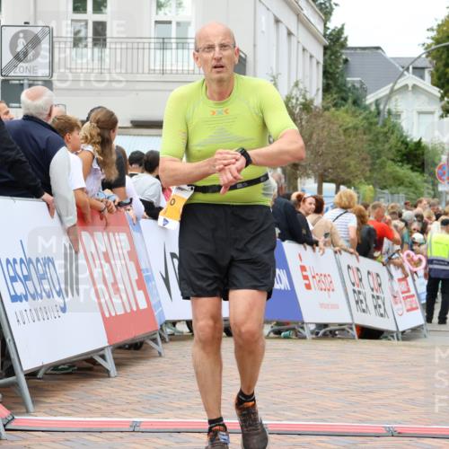 31.08.2025 - 21. Blankeneser Heldenlauf Strokosch-Dieckow http://msf.ph/oto/8698887 31.08.2025 12:48:22 Ziel 5335, 5489 meine-sportfotos.de