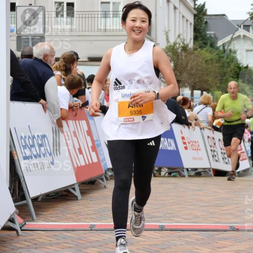 31.08.2025 - 21. Blankeneser Heldenlauf Strokosch-Dieckow http://msf.ph/oto/8698901 31.08.2025 12:48:18 Ziel 5335, 5489 meine-sportfotos.de