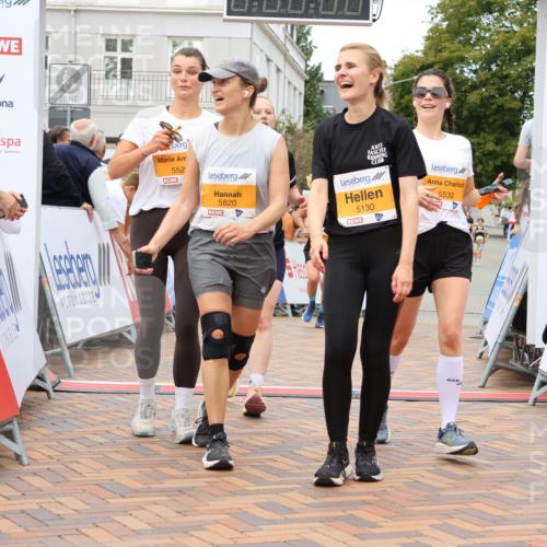31.08.2025 - 21. Blankeneser Heldenlauf Strokosch-Dieckow http://msf.ph/oto/8698954 31.08.2025 12:47:22 Ziel 5529, 5532, 5295, 5316, 5687, 5780, 5130, 5820 meine-sportfotos.de