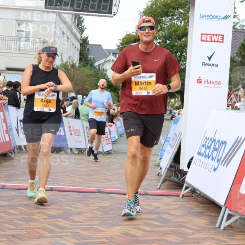 31.08.2025 - 21. Blankeneser Heldenlauf Strokosch-Dieckow http://msf.ph/oto/8698960 31.08.2025 12:59:17 Ziel 5640, 5464, 5646, 5418 meine-sportfotos.de