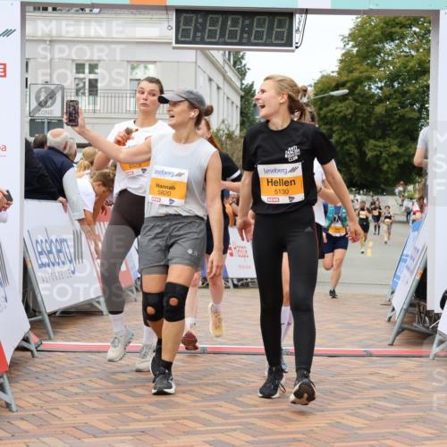 31.08.2025 - 21. Blankeneser Heldenlauf Strokosch-Dieckow http://msf.ph/oto/8698965 31.08.2025 12:47:22 Ziel 5529, 5532, 5295, 5316, 5687, 5780, 5130, 5820 meine-sportfotos.de