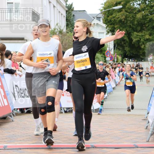 31.08.2025 - 21. Blankeneser Heldenlauf Strokosch-Dieckow http://msf.ph/oto/8698974 31.08.2025 12:47:21 Ziel 5529, 5532, 5295, 5316, 5687, 5780, 5130, 5820 meine-sportfotos.de