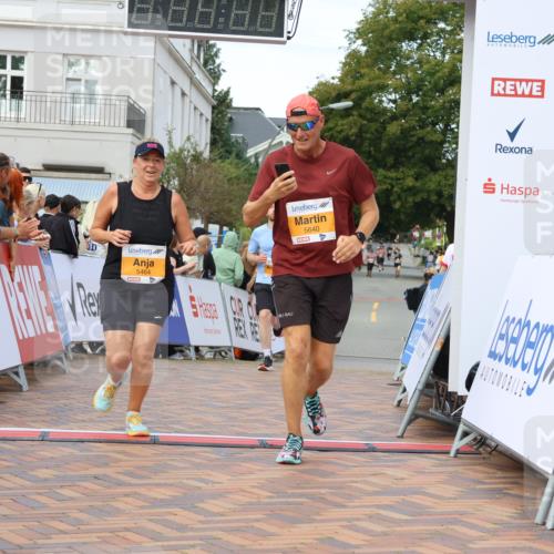 31.08.2025 - 21. Blankeneser Heldenlauf Strokosch-Dieckow http://msf.ph/oto/8698978 31.08.2025 12:59:16 Ziel 5640, 5464, 5646, 5418 meine-sportfotos.de